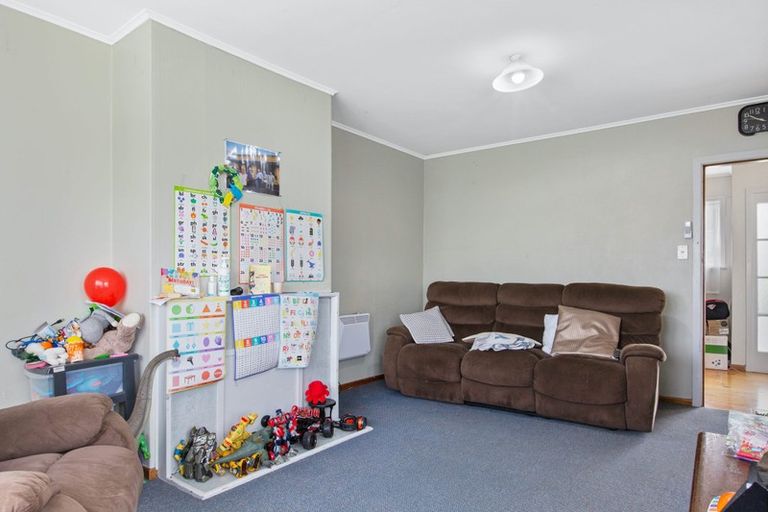 Photo of property in 39-41 Westmeath Street, Waitangirua, Porirua, 5024