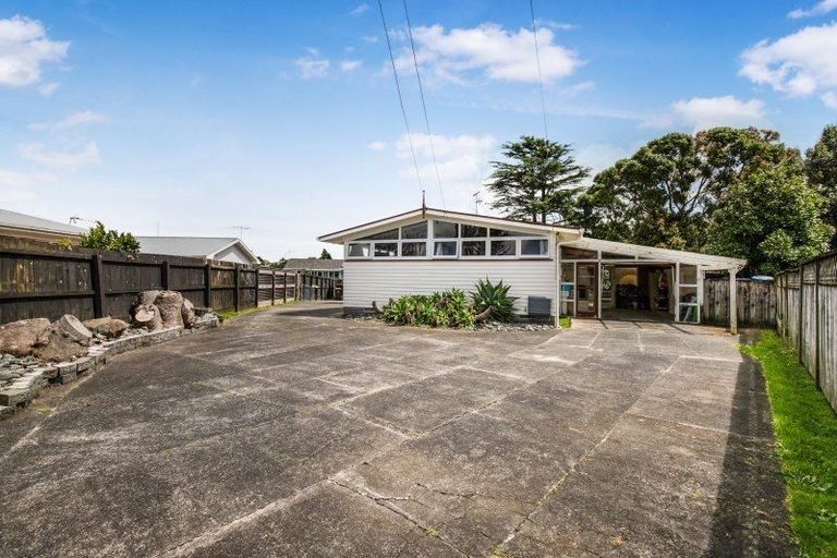 Photo of property in 42 Mckean Avenue, Manurewa, Auckland, 2102