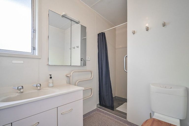 Photo of property in 111 Flaxmere Avenue, Flaxmere, Hastings, 4120