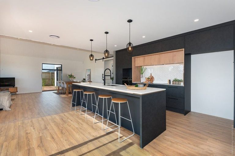 Photo of property in 4 Texel Crescent, West Melton, 7618