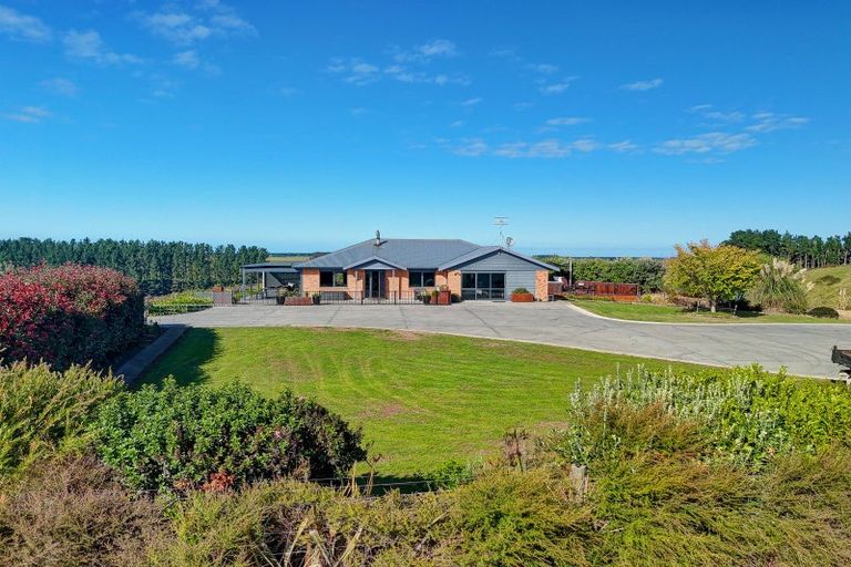 Photo of property in 65 Concord Line, Kaitoke, 4572