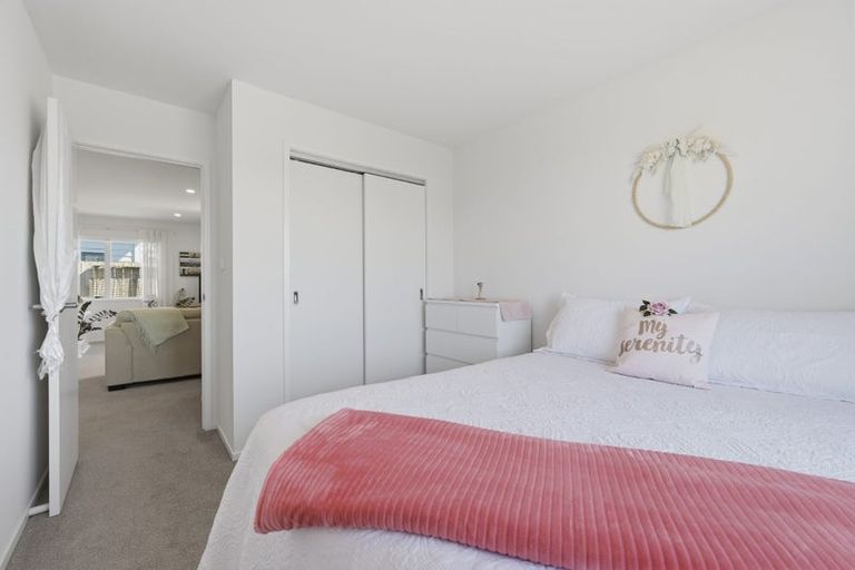 Photo of property in 11 Kamahi Crescent, Papamoa Beach, Papamoa, 3118