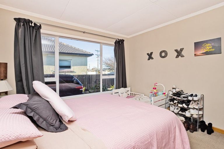 Photo of property in 66 Bullar Street, Grasmere, Invercargill, 9810