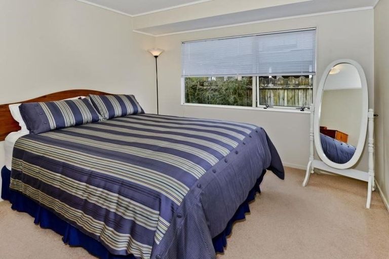 Photo of property in 283 Royal Road, Massey, Auckland, 0614