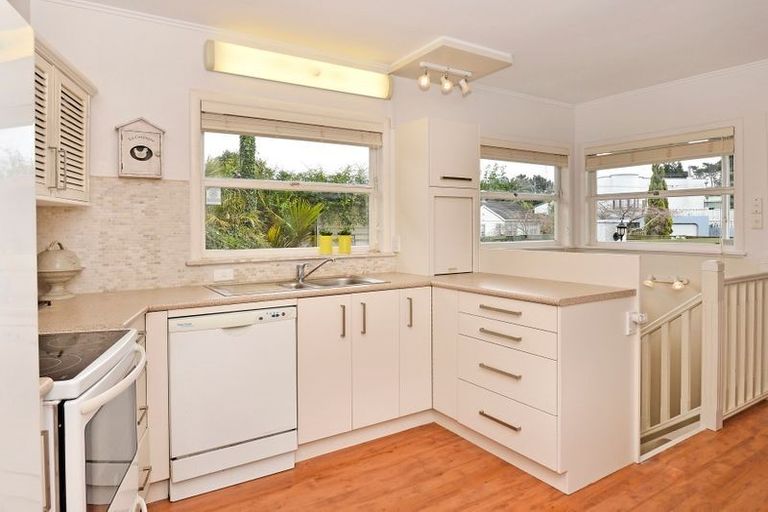 Photo of property in 57 Linwood Avenue, Mount Albert, Auckland, 1025