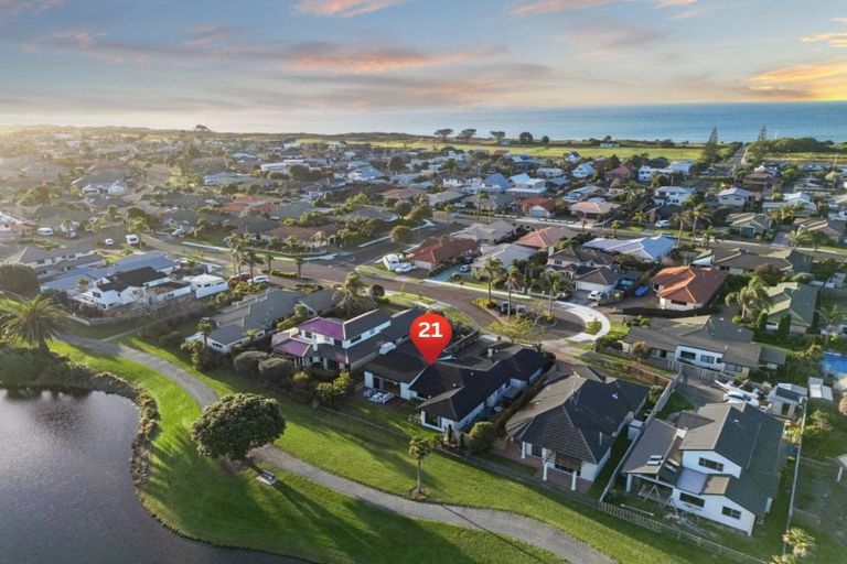 Photo of property in 21 Laguna Key, Papamoa Beach, Papamoa, 3118
