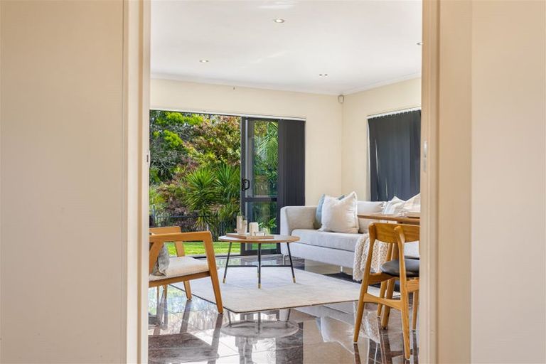 Photo of property in 59a Hewlett Road, Massey, Auckland, 0614