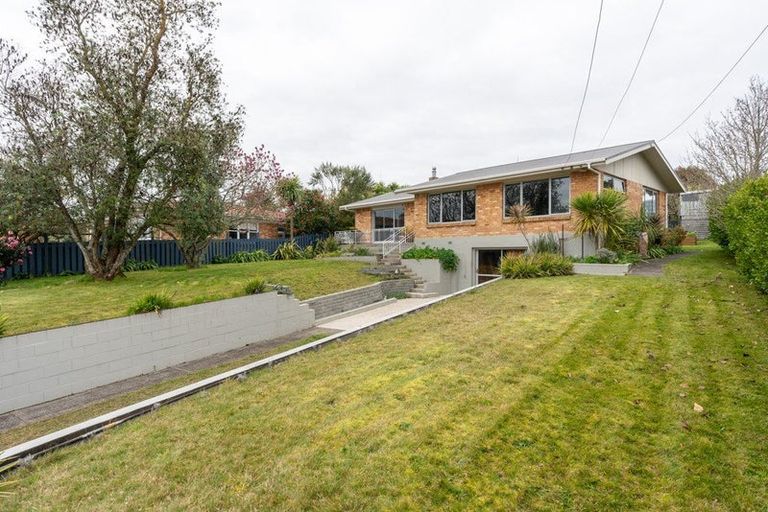 Photo of property in 6 Thomson Avenue, Dinsdale, Hamilton, 3204