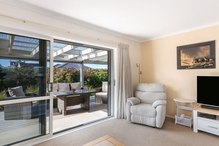 Photo of property in 15 Parkland Rise, Omokoroa, 3114