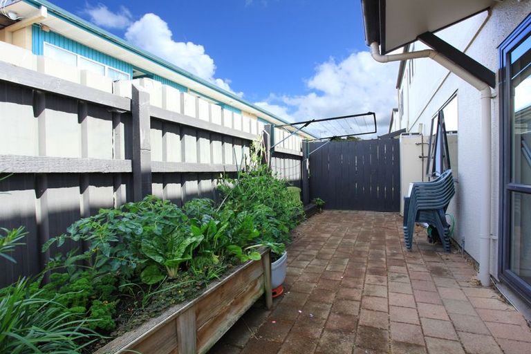 Photo of property in 1/1161 Victoria Street, Whitiora, Hamilton, 3200