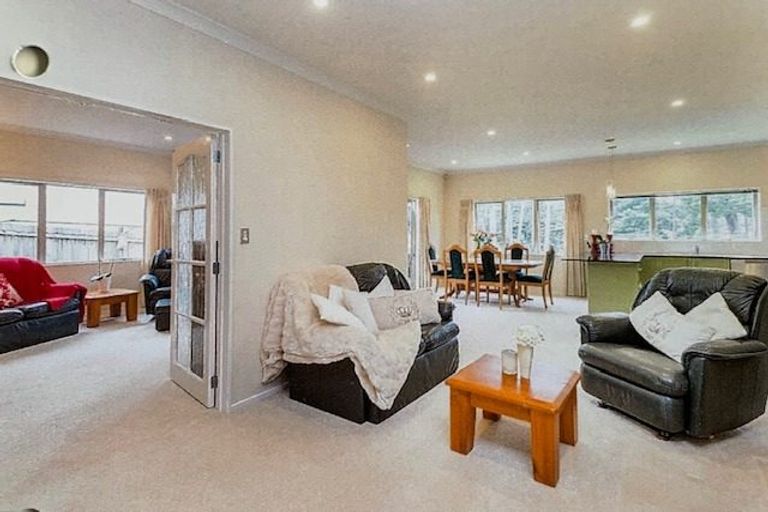 Photo of property in 24 Durbin Court, Greenhithe, Auckland, 0632