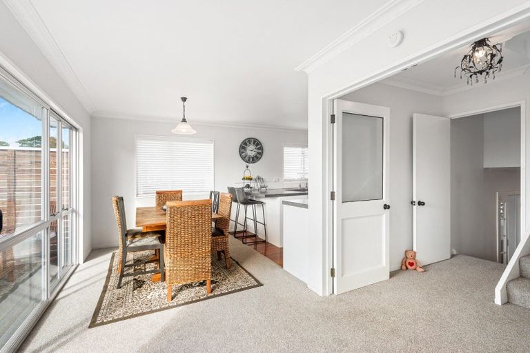 Photo of property in 30c Eleventh Avenue, Tauranga, 3110