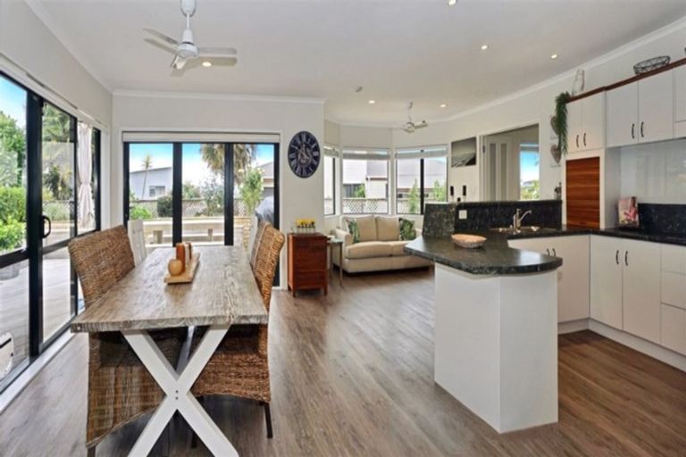 Photo of property in 12 Kiokio Place, Maketu, Te Puke, 3189