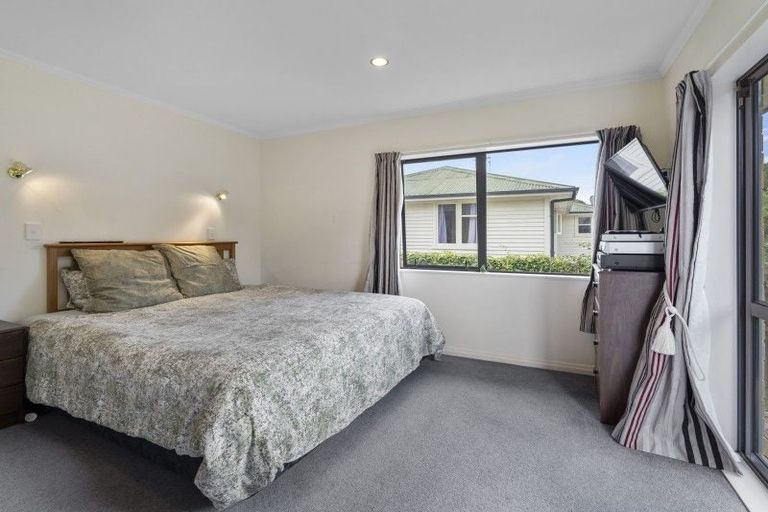 Photo of property in 24 Millhaven Place, Otaki, 5512