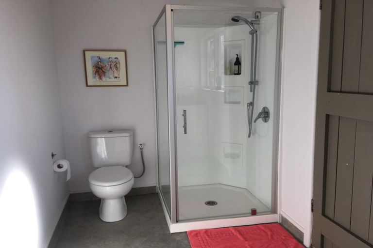 Photo of property in 129 Chaucer Road, Hospital Hill, Napier, 4110