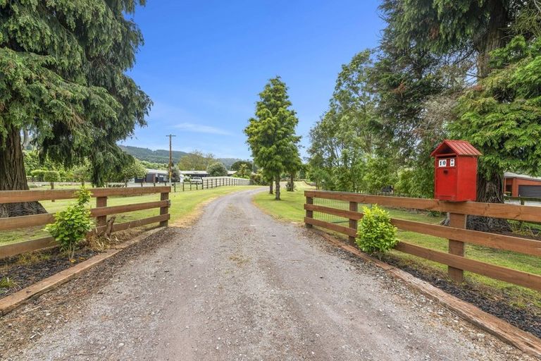 Photo of property in 10 Fryer Road, Hamurana, 3097