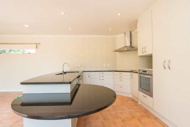 Photo of property in 40 Monte Cassino Place, Birkdale, Auckland, 0626