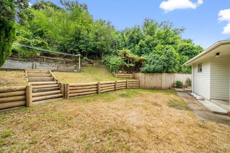 Photo of property in 20a Raroa Place, Pukerua Bay, 5026