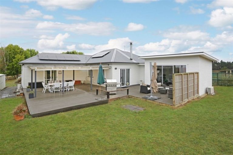 Photo of property in 152 Otuiti Road, Pukekawa, Tuakau, 2696