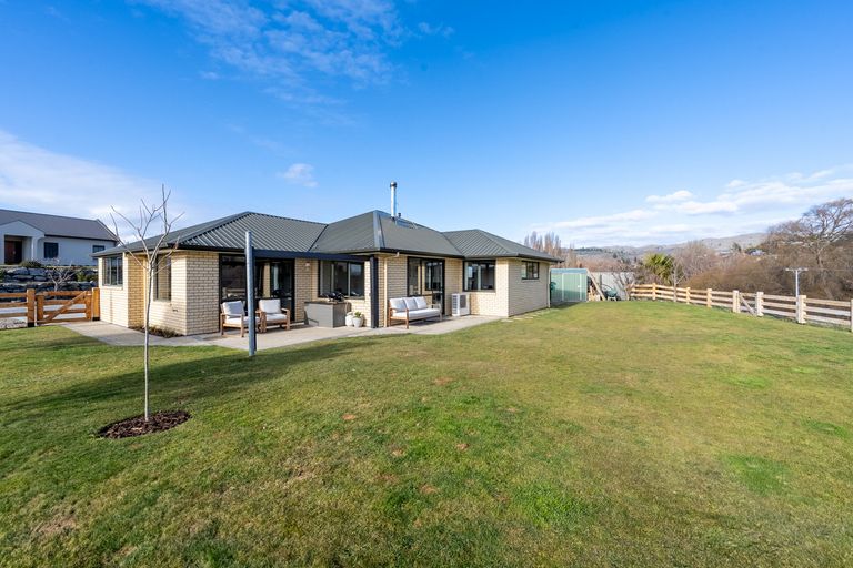 Photo of property in 11 Walnut Grove, Alexandra, 9320