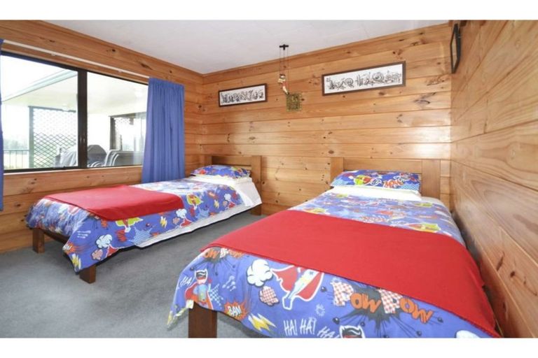 Photo of property in 33 Conifer Lane, Kerikeri, 0294