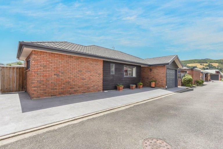 Photo of property in 5 Highgrove Way, The Wood, Nelson, 7010