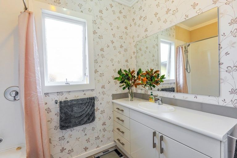 Photo of property in 38 Tucker Lane, Clive, 4102