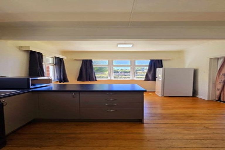 Photo of property in 64 Springhill Road, Mornington, Dunedin, 9011