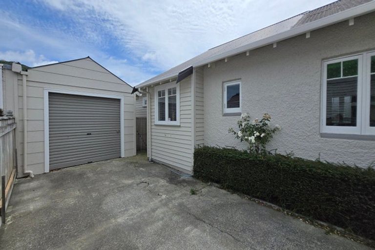 Photo of property in 6 Tui Street, Alicetown, Lower Hutt, 5010