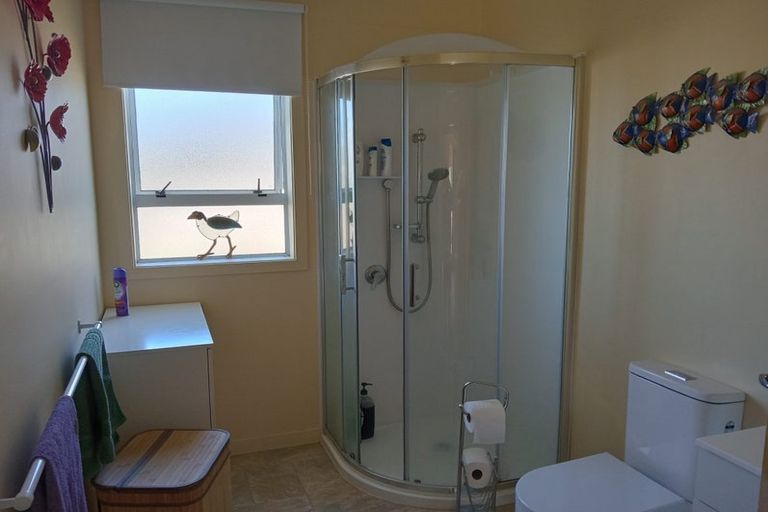 Photo of property in 79 Orawia Road, Tuatapere, 9620