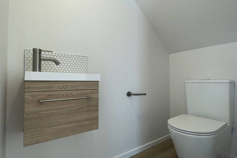 Photo of property in 17c Dickens Street, Addington, Christchurch, 8024