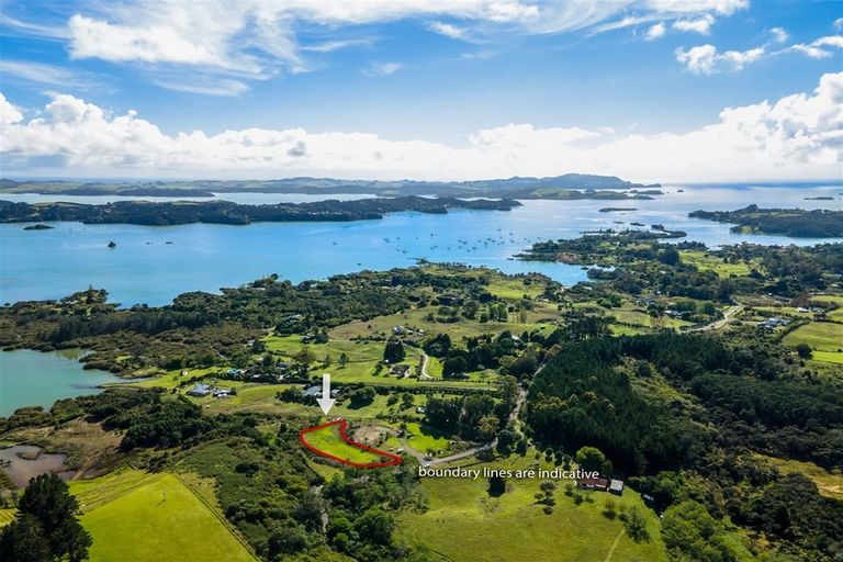 Photo of property in 112 Edmonds Road, Kerikeri, 0293