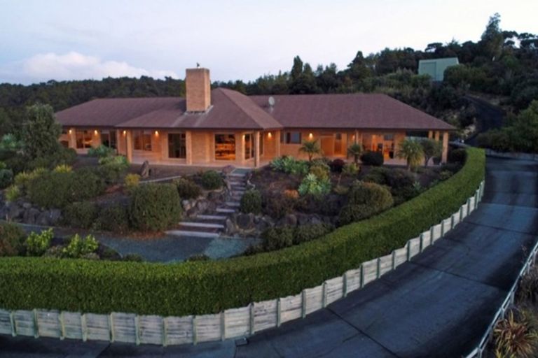 Photo of property in 978 Cove Road, Waipu, 0582