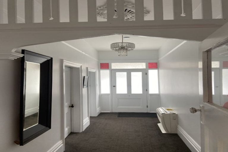 Photo of property in 21 Vienna Street, Waltham, Christchurch, 8023