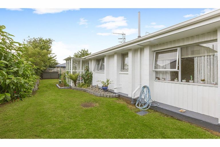 Photo of property in 3/26 Airfield Road, Takanini, 2112