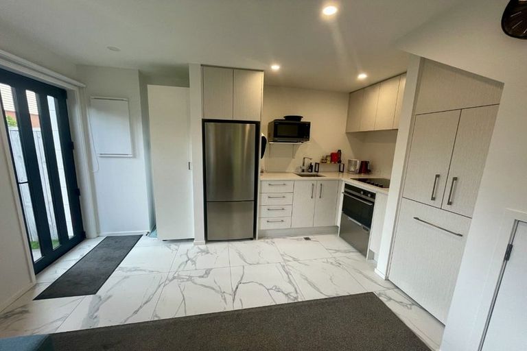 Photo of property in 1/324 Oxford Terrace, Avalon, Lower Hutt, 5011