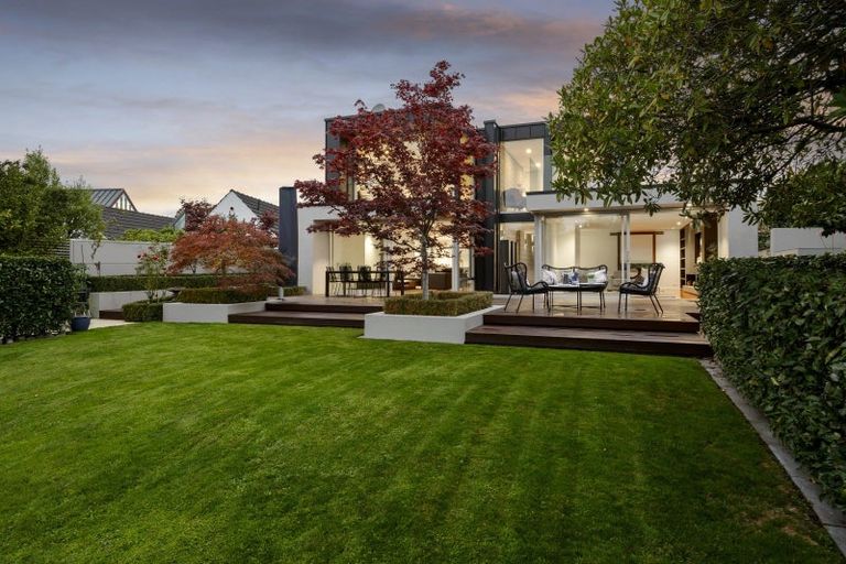 Photo of property in 29 Idris Road, Fendalton, Christchurch, 8052