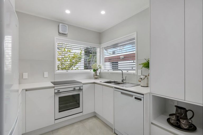 Photo of property in 4/55 Cook Street, Howick, Auckland, 2014