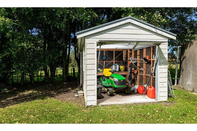 Photo of property in 34 Lascelles Drive, Dairy Flat, Albany, 0794