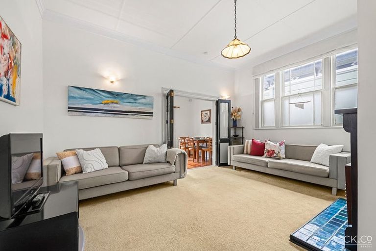 Photo of property in 15 Emerson Street, Petone, Lower Hutt, 5012