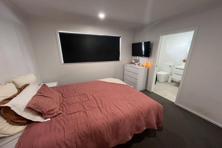 Photo of property in 2 Cardiff Street, Levin, 5510