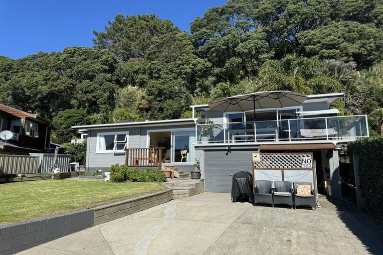 Photo of property in 124 Pohutukawa Avenue, Ohope, 3121