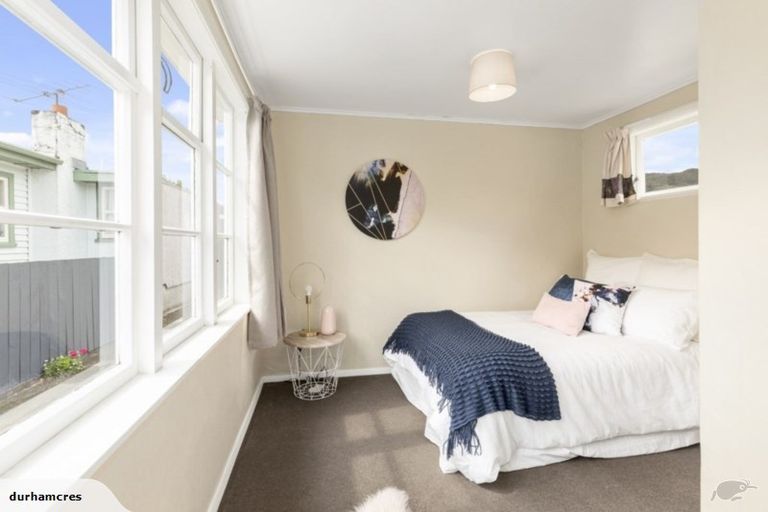 Photo of property in 6 Durham Crescent, Fairfield, Lower Hutt, 5011