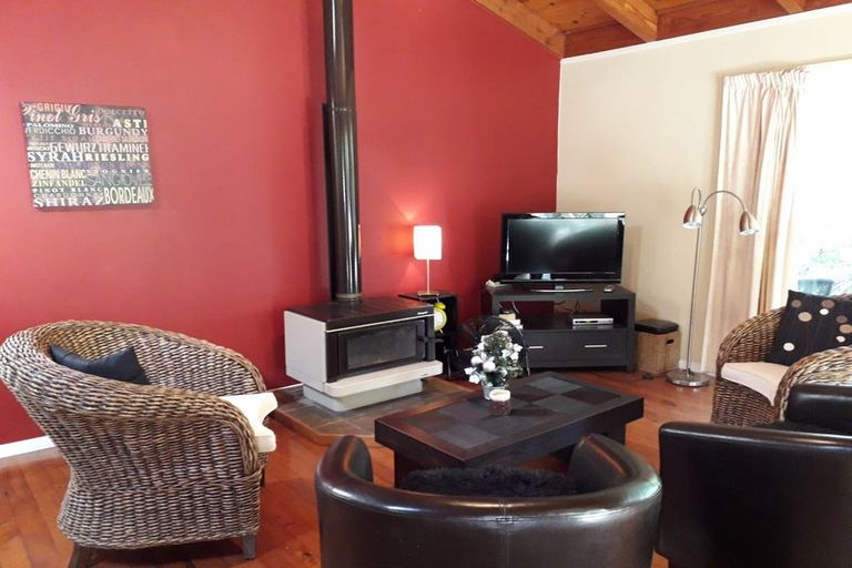 Photo of property in 71c Pa Road, Kerikeri, 0230