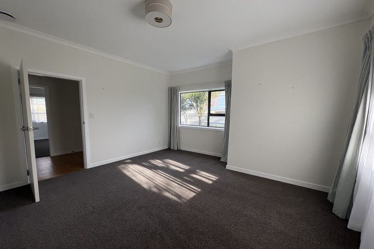 Photo of property in 78 Bell Road, Waiwhetu, Lower Hutt, 5010