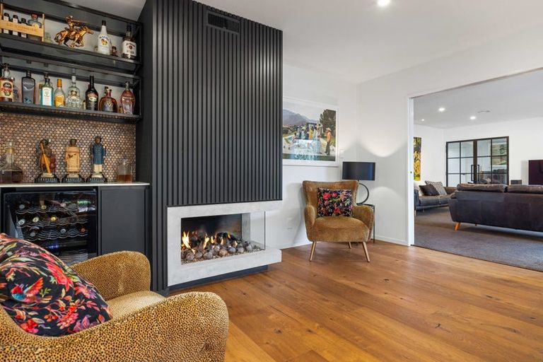 Photo of property in 4 Wairarapa Terrace, Merivale, Christchurch, 8014