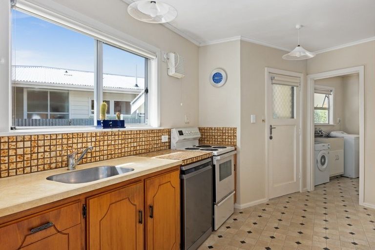 Photo of property in 75 Morris Spence Avenue, Onekawa, Napier, 4110