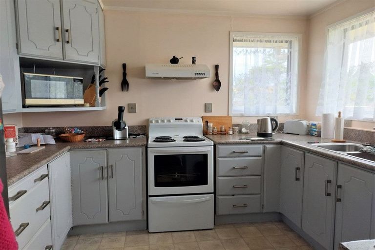 Photo of property in 2 Arohanui Street, Huntly, 3700