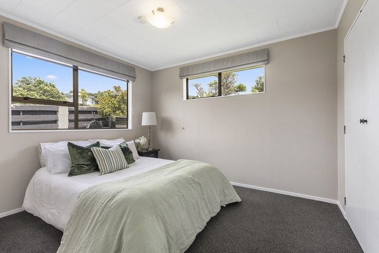 Photo of property in 1 Carvel Lane, Whitby, Porirua, 5024