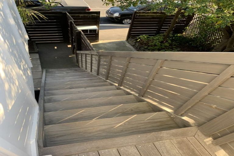 Photo of property in 2/15 Marriner Street, Sumner, Christchurch, 8081